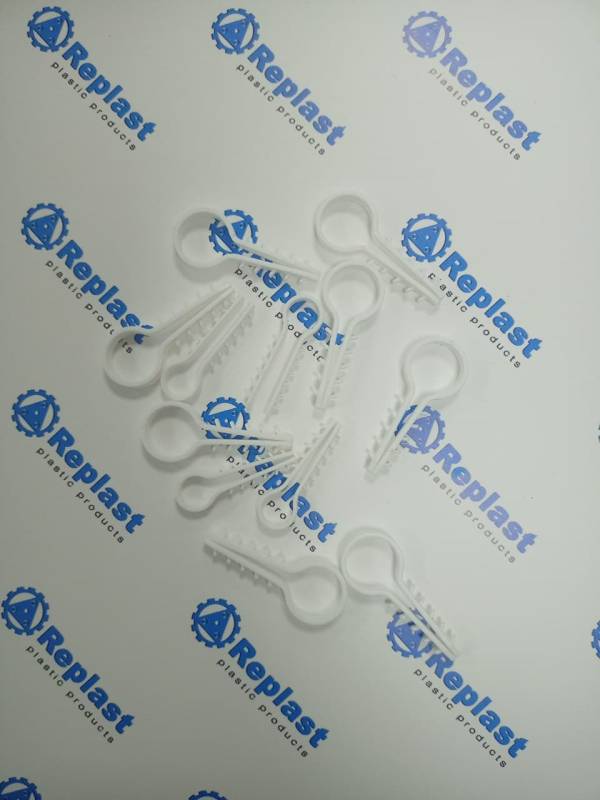 Дюбель ялинка в асортименті